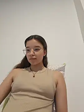 Snapshot of ZoeDear_ chatting on July 21, 2026, 10:22 pm ZoeDear online show from July 21, 2026, 10:22 pm