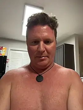 Snapshot of funandstuff chatting on August 3, 2026, 3:36 am funandstuff online show from August 3, 2026, 3:36 am