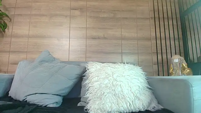 alys molly 11 online show from July 24, 2026, 11:06 am