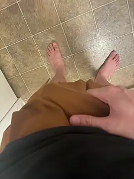 Wetcouple690 online show from June 24, 2026, 12:37 pm