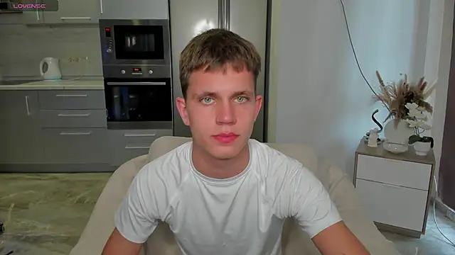 m0neyken online show from July 31, 2026, 2:33 am