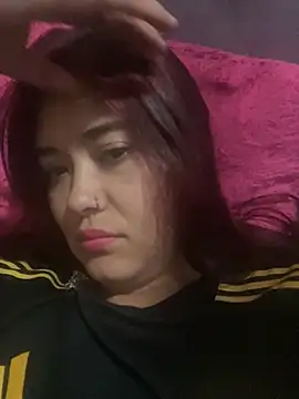 cerecita17 online show from June 21, 2026, 3:23 am