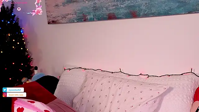 Snapshot of MySweetSofie chatting on December 22, 2025, 11:16 pm MySweetSofie online show from December 22, 2025, 11:16 pm