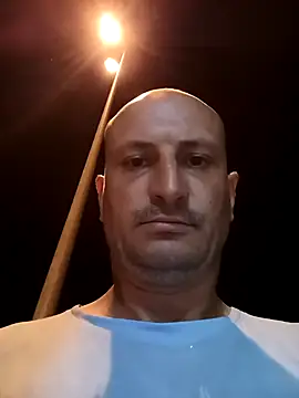 Snapshot of Fat_Dick90 chatting on June 19, 2026, 11:53 pm Fat Dick90 online show from June 19, 2026, 11:53 pm