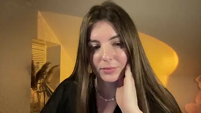 Velenne online show from June 26, 2026, 10:26 pm