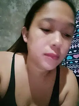Snapshot of urwomaninlove chatting on June 24, 2026, 1:26 am urwomaninlove online show from June 24, 2026, 1:26 am