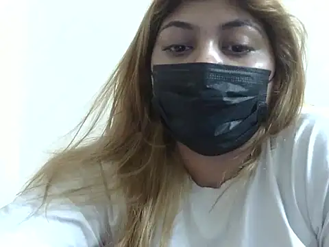 Snapshot of Sexyy_Sana chatting on July 5, 2026, 8:26 pm Sexyy Sana online show from July 5, 2026, 8:26 pm