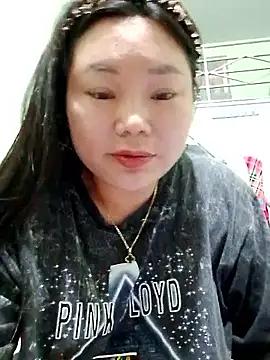Snapshot of trangmy-love chatting on June 22, 2026, 10:12 am trangmy-love online show from June 22, 2026, 10:12 am