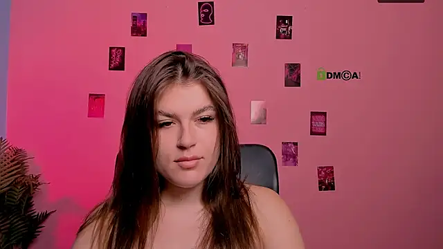 Snapshot of emma_dark__ chatting on August 8, 2026, 7:37 am emma dark online show from August 8, 2026, 7:37 am