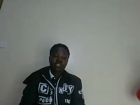Snapshot of Queen_tash chatting on June 22, 2026, 11:35 pm Queen tash online show from June 22, 2026, 11:35 pm