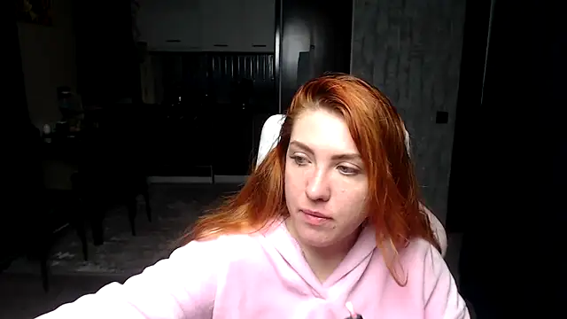 Reginasmilee online show from April 11, 2026, 3:03 am