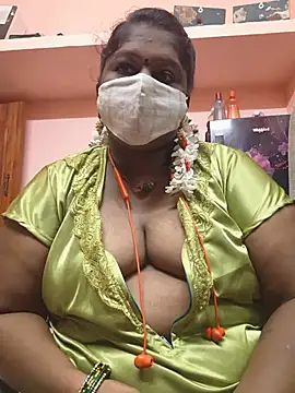 Snapshot of yalini1431 chatting on July 23, 2026, 8:49 pm yalini1431 online show from July 23, 2026, 8:49 pm