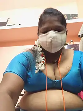 Snapshot of yalini1431 chatting on July 15, 2026, 8:05 pm yalini1431 online show from July 15, 2026, 8:05 pm