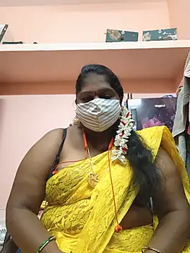 Snapshot of yalini1431 chatting on August 7, 2026, 7:42 pm yalini1431 online show from August 7, 2026, 7:42 pm