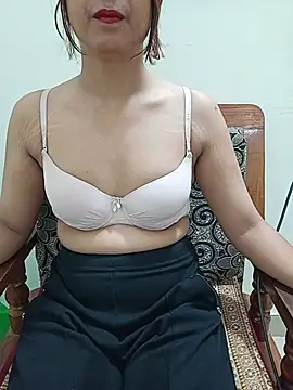 Yourss Sparkel online show from July 4, 2026, 7:59 am