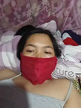 Snapshot of Hiha-nn chatting on July 19, 2026, 4:32 am Hiha-nn online show from July 19, 2026, 4:32 am
