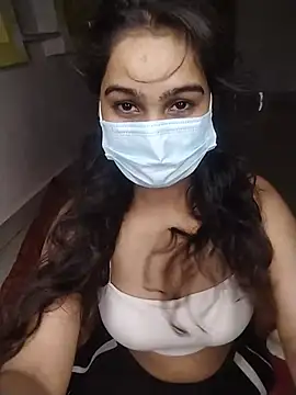 nikita-cam online show from June 26, 2026, 5:41 pm