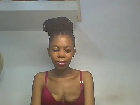 Snapshot of squirty_doll254 chatting on July 22, 2026, 4:03 am squirty doll254 online show from July 22, 2026, 4:03 am