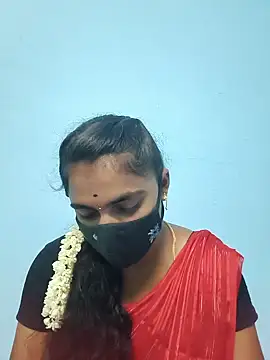 Snapshot of Megavarthinii chatting on June 26, 2026, 2:12 pm Megavarthinii online show from June 26, 2026, 2:12 pm
