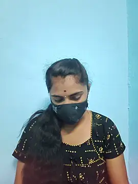 Snapshot of Megavarthinii chatting on July 2, 2026, 3:23 am Megavarthinii online show from July 2, 2026, 3:23 am