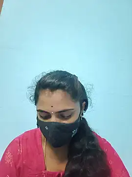 Snapshot of Megavarthinii chatting on July 8, 2026, 2:57 am Megavarthinii online show from July 8, 2026, 2:57 am