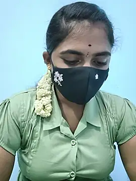 Snapshot of Megavarthinii chatting on August 1, 2026, 4:27 pm Megavarthinii online show from August 1, 2026, 4:27 pm