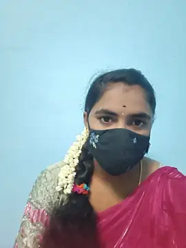 Snapshot of Megavarthinii chatting on June 27, 2026, 12:44 pm Megavarthinii online show from June 27, 2026, 12:44 pm