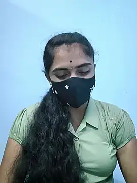 Snapshot of Megavarthinii chatting on July 28, 2026, 3:21 pm Megavarthinii online show from July 28, 2026, 3:21 pm