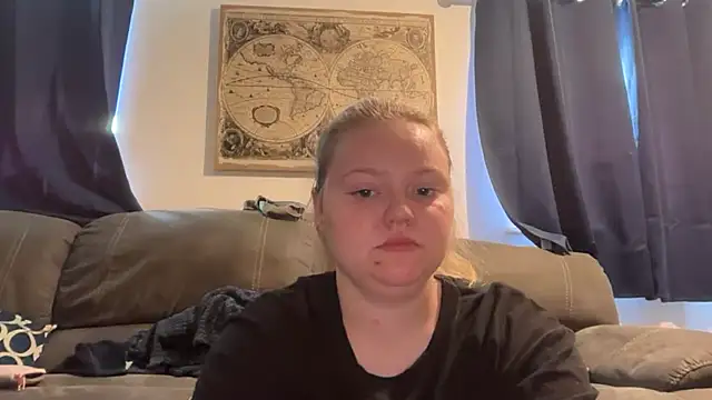 Snapshot of GirlNextDoorAmber chatting on June 30, 2026, 9:31 am GirlNextDoorAmber online show from June 30, 2026, 9:31 am
