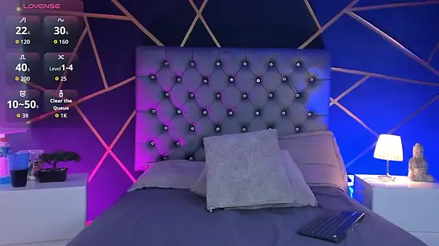 Snapshot of Katherinee_Scott chatting on August 5, 2026, 8:47 pm Katherinee Scott online show from August 5, 2026, 8:47 pm