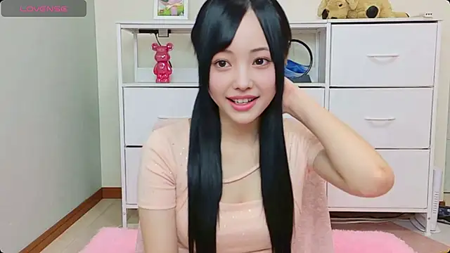 Snapshot of --Akarin-- chatting on August 6, 2026, 4:13 pm --Akarin-- online show from August 6, 2026, 4:13 pm