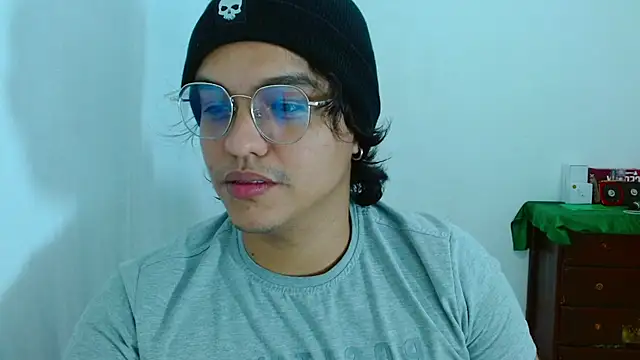 Dante fraser online show from June 26, 2026, 12:38 am