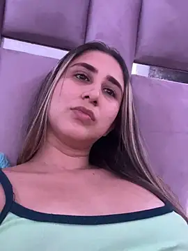 Snapshot of Antonellaafendi chatting on June 27, 2026, 3:45 am Antonellaafendi online show from June 27, 2026, 3:45 am