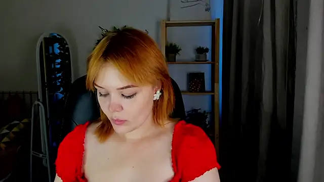 Snapshot of Bella-Wilde chatting on July 6, 2026, 1:23 am Bella-Wilde online show from July 6, 2026, 1:23 am