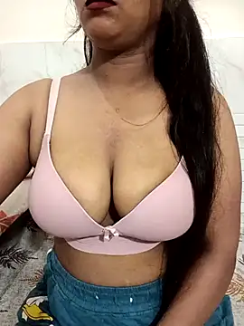Snapshot of Notty_Bhabhi chatting on July 4, 2026, 5:17 pm Notty Bhabhi online show from July 4, 2026, 5:17 pm