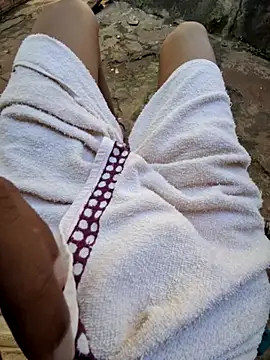 Snapshot of malvadinho_carinhoso chatting on August 8, 2026, 6:04 pm malvadinho carinhoso online show from August 8, 2026, 6:04 pm
