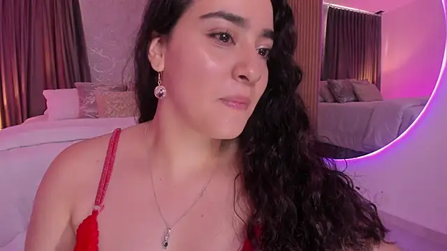 Snapshot of Viiolet_rosee chatting on July 9, 2026, 7:24 pm Viiolet rosee online show from July 9, 2026, 7:24 pm