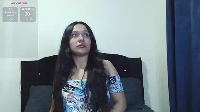 Snapshot of KarolCast chatting on July 4, 2026, 5:03 am KarolCast online show from July 4, 2026, 5:03 am