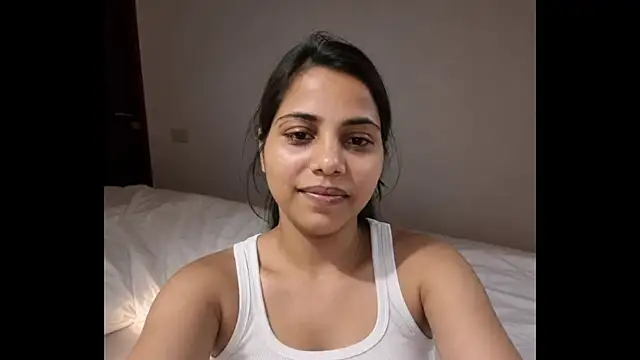 Snapshot of Sundarritu82 chatting on July 5, 2026, 8:54 am Sundarritu82 online show from July 5, 2026, 8:54 am