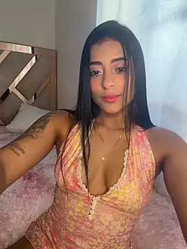 Snapshot of Sara_sofiia_ chatting on July 5, 2026, 8:15 pm Sara sofiia online show from July 5, 2026, 8:15 pm