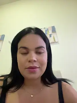 AliceStarshine online show from April 19, 2026, 2:23 am