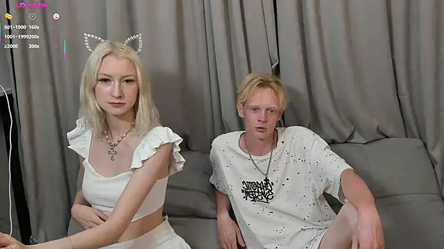 Snapshot of Holymary666 chatting on July 4, 2026, 7:07 pm Holymary666 online show from July 4, 2026, 7:07 pm