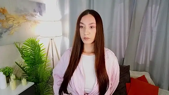 Snapshot of JinnyMenzella chatting on July 13, 2026, 3:17 am JinnyMenzella online show from July 13, 2026, 3:17 am
