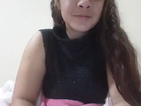 Snapshot of ZaraBacardi chatting on July 6, 2026, 11:29 pm ZaraBacardi online show from July 6, 2026, 11:29 pm