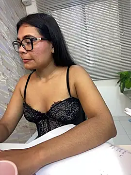 SofiaaReed online show from July 10, 2026, 12:49 pm