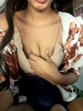 Snapshot of sexy_parul8 chatting on July 11, 2026, 4:51 pm sexy parul8 online show from July 11, 2026, 4:51 pm