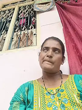Snapshot of tamilchoclatebaby chatting on July 16, 2026, 5:15 am tamilchoclatebaby online show from July 16, 2026, 5:15 am