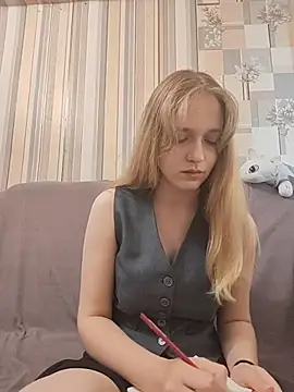 Snapshot of Rusallka chatting on July 19, 2026, 8:01 am Rusallka online show from July 19, 2026, 8:01 am