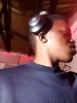 Snapshot of Thabiso345 chatting on July 10, 2026, 5:02 pm Thabiso345 online show from July 10, 2026, 5:02 pm