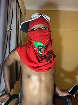 Snapshot of Thabang13_ chatting on July 13, 2026, 7:24 pm Thabang13 online show from July 13, 2026, 7:24 pm
